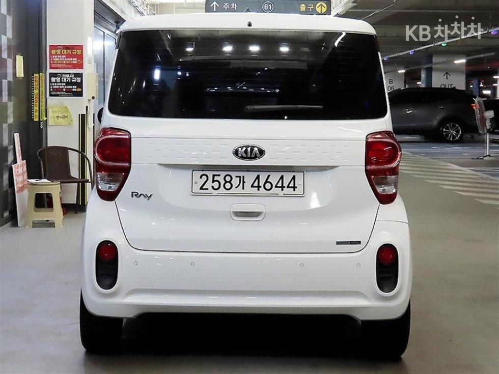 2021 - kia ray