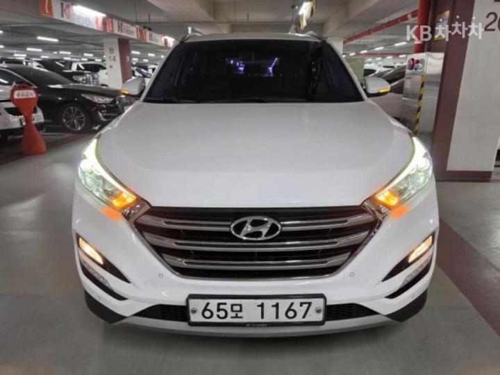 Hyundai Tucson Diesel e-VGT R 2.0 4WD Modern