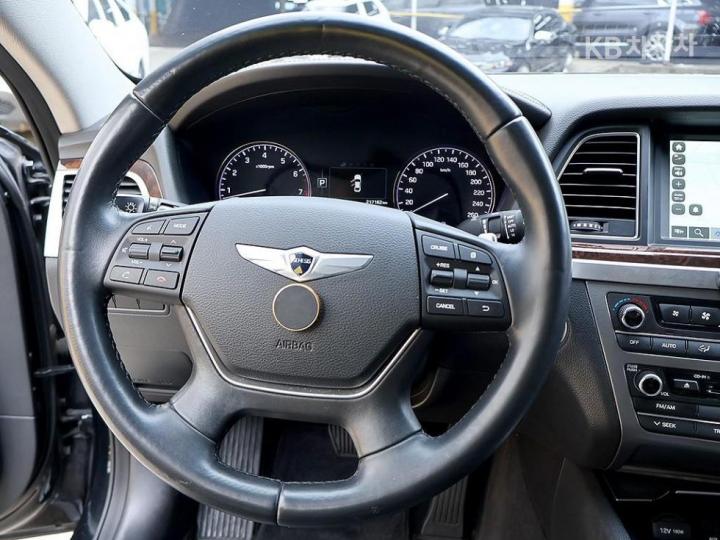 Hyundai Genesis DH G330 Modern 9