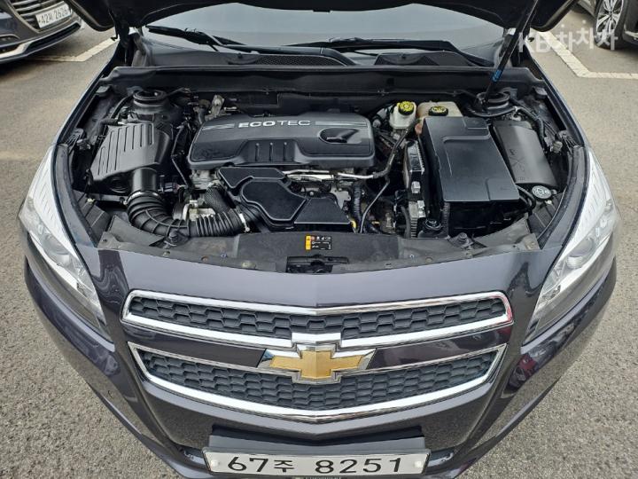 Chevrolet Malibu LPGi 2.0 LS Deluxe Pack 7