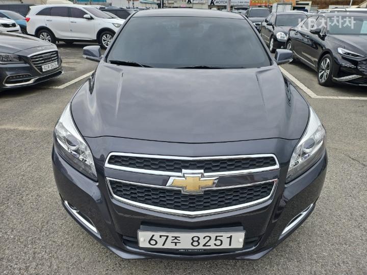 Chevrolet Malibu LPGi 2.0 LS Deluxe Pack 2