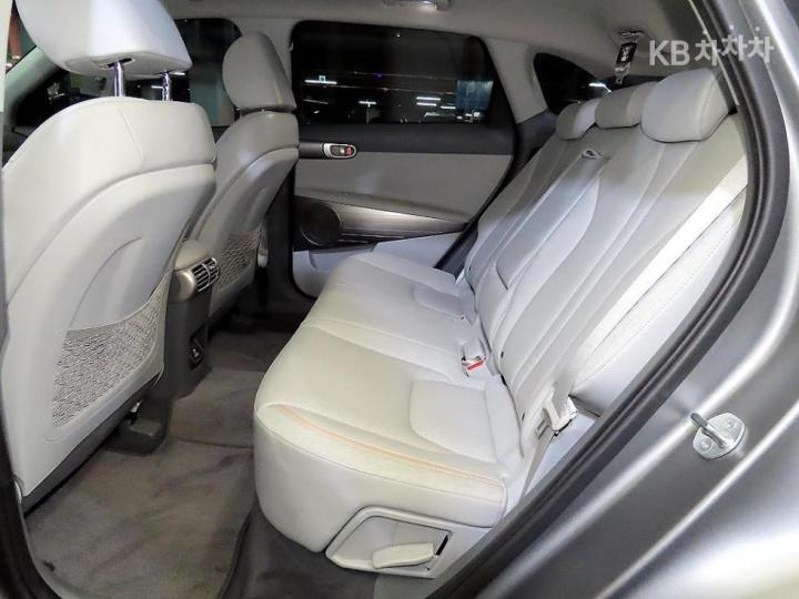 Hyundai Nexo Premium 8