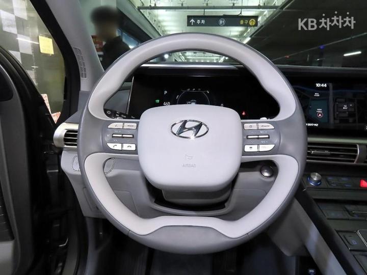 Hyundai Nexo Premium 9