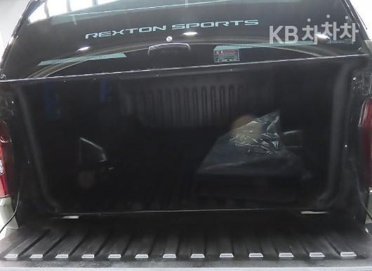 KG Mobility (Ssangyong) Rexton Sport Khan 2.2 4WD Prestige 9