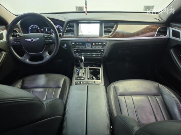 Hyundai Genesis DH G330 Modern AWD Base Type 8