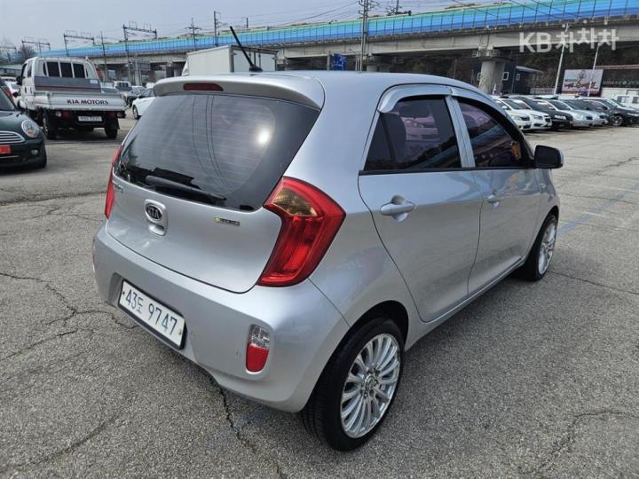 Kia Morning Deluxe Special Bi-Fuel 5