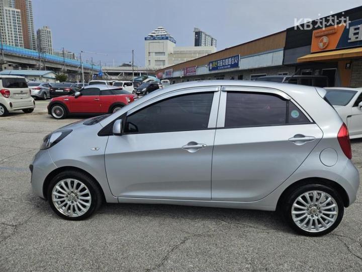 Kia Morning Deluxe Special Bi-Fuel 8