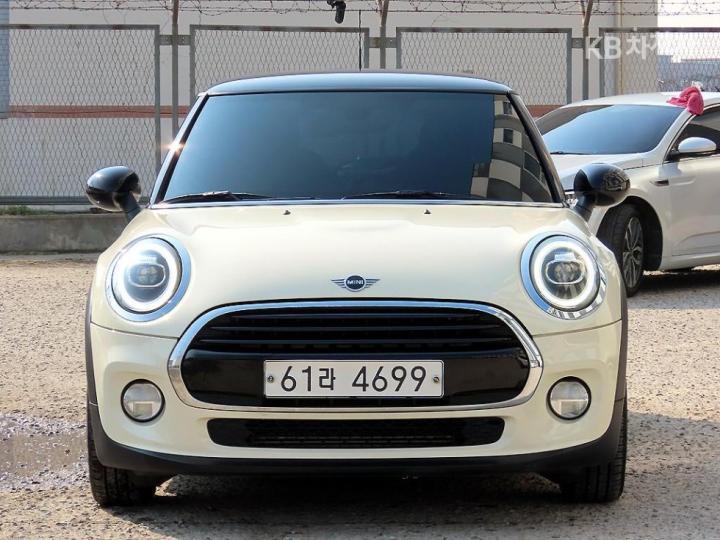 Mini Cooper 1.6 Base Type 2