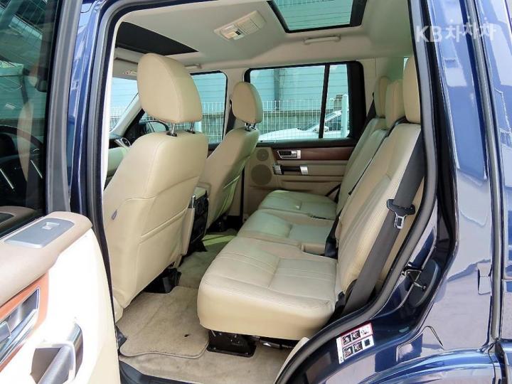 Land Rover Discovery 4 3.0 SDV6 SE 7