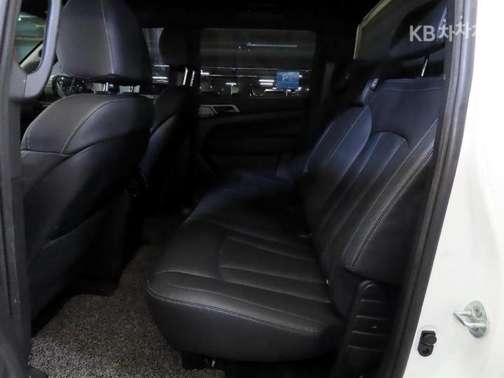 KG Mobility (Ssangyong) Rexton Sport Khan 2.2 4WD Prestige 8