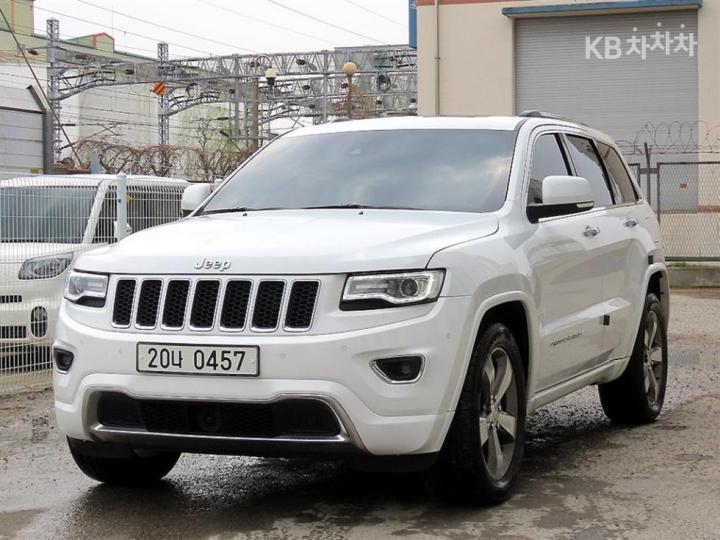 Jeep Cherokee Grand New 3.6 V6 Overland WK2 3