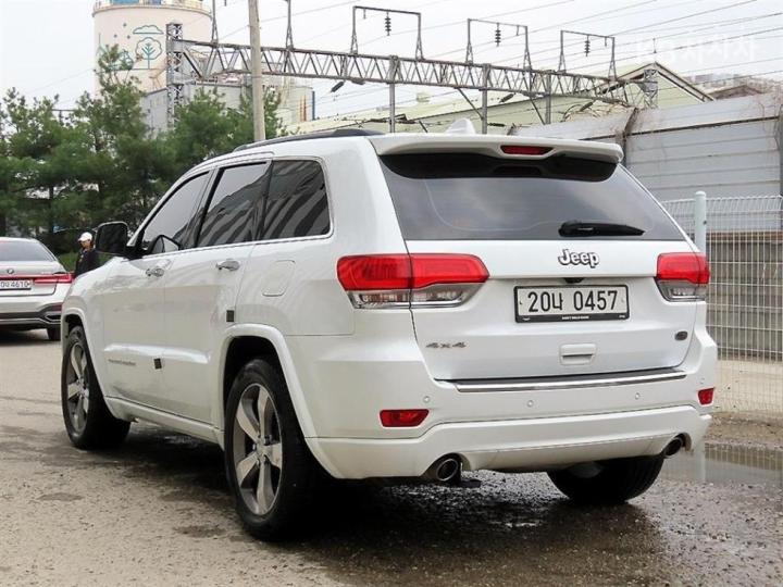 Jeep Cherokee Grand New 3.6 V6 Overland WK2 4