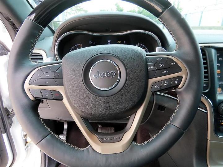 Jeep Cherokee Grand New 3.6 V6 Overland WK2 9