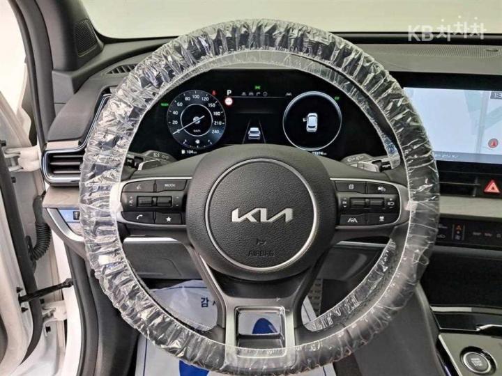 Kia Sportage Hybrid 1.6 Turbo HEV 2WD Signature 9