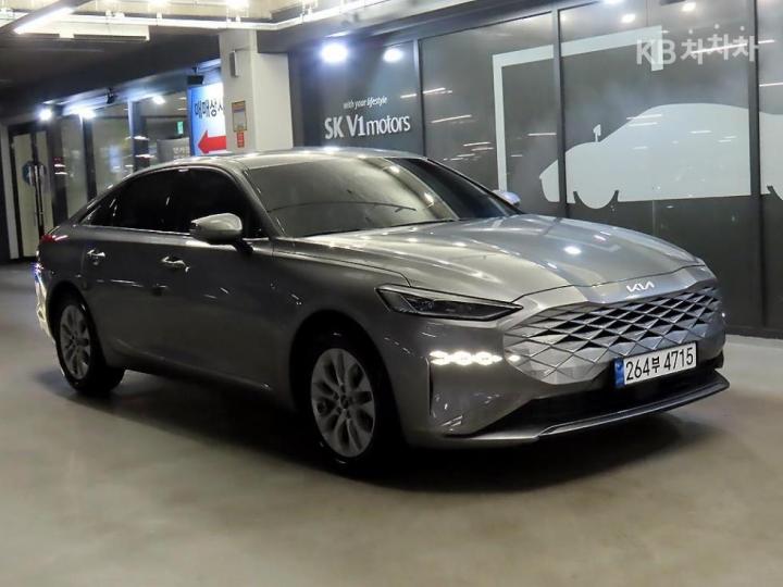 Kia K8 3.5 LPG Trendy 2