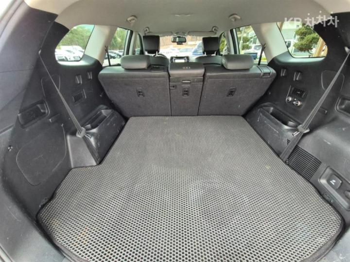 Hyundai Maxcruz Diesel e-VGT R2.2 2WD Exclusive 7