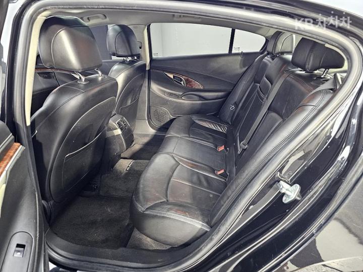 Chevrolet Alpheon CL240 Premium 10