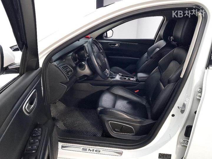 Renault SM6 1.5 dCi SE 8