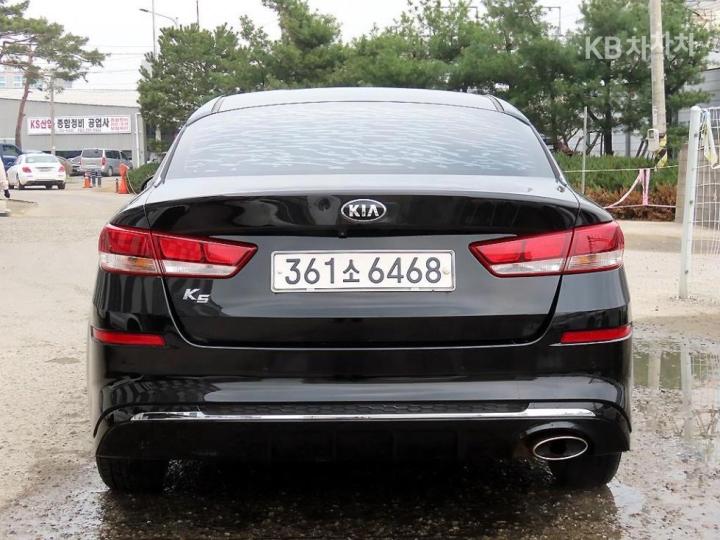 Kia K5 2.0 LPI Prestige 5