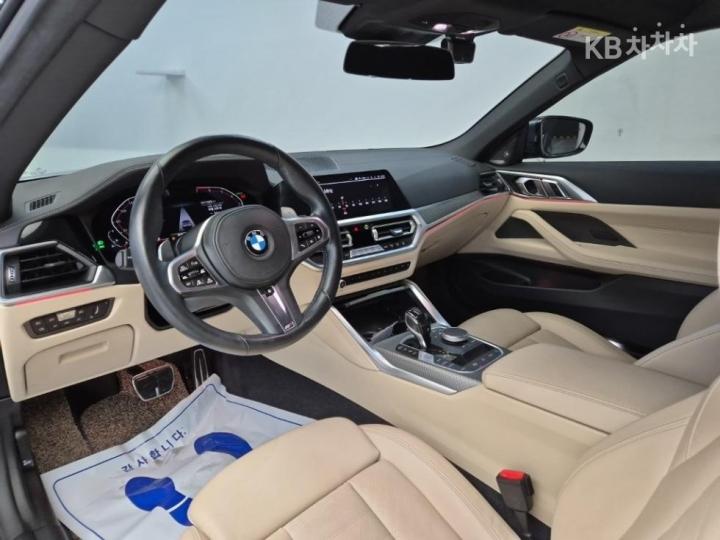 BMW 4 Series G22 420i Convertible M Sport 8