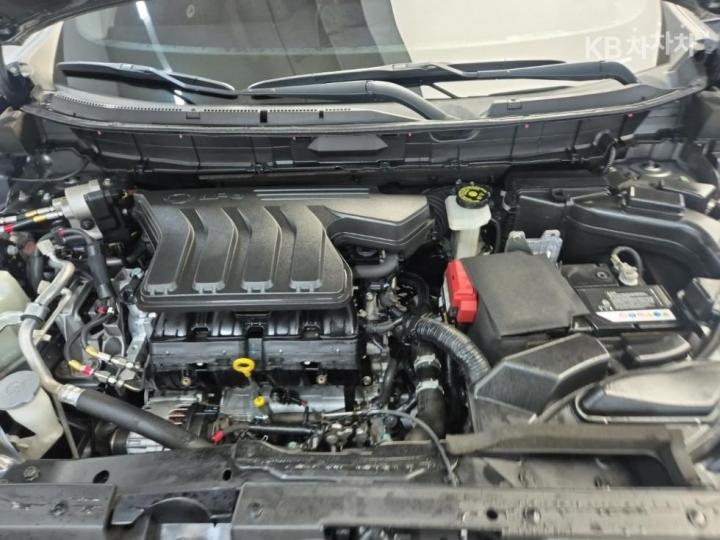 Renault QM6 2.0 LPe 2WD LE 6