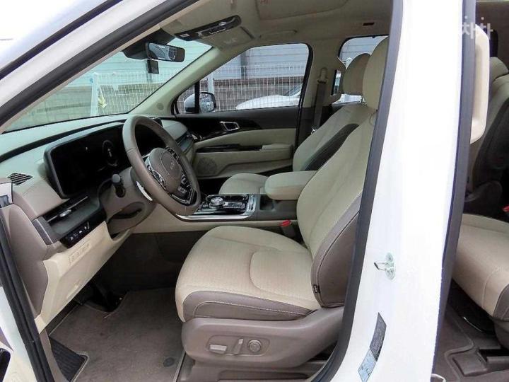 Kia Carnival D2.2 Noblesse 6
