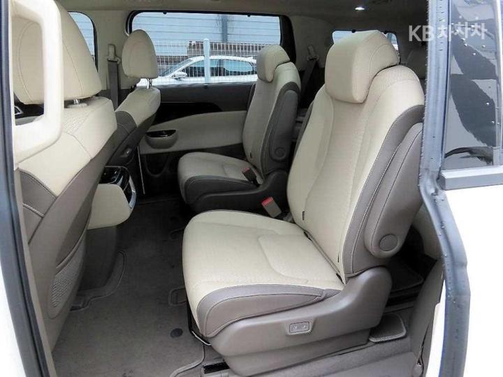 Kia Carnival D2.2 Noblesse 7