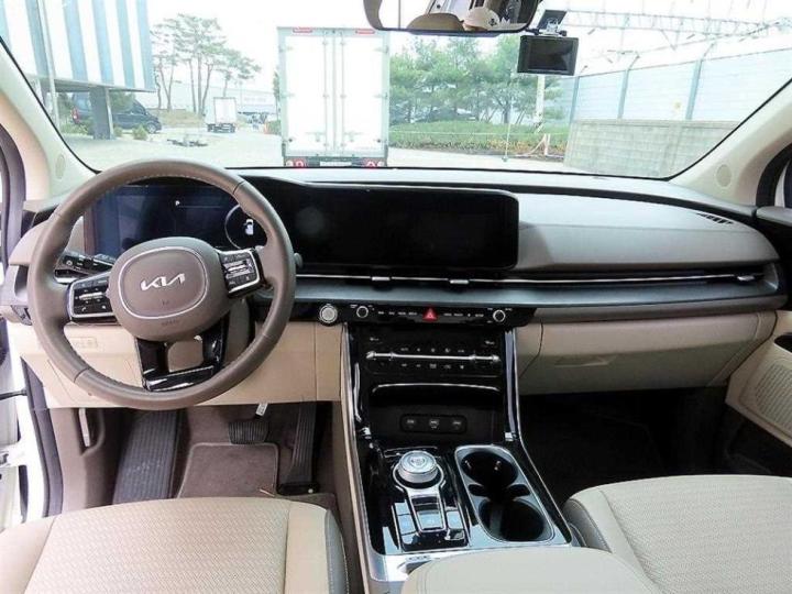 Kia Carnival D2.2 Noblesse 9
