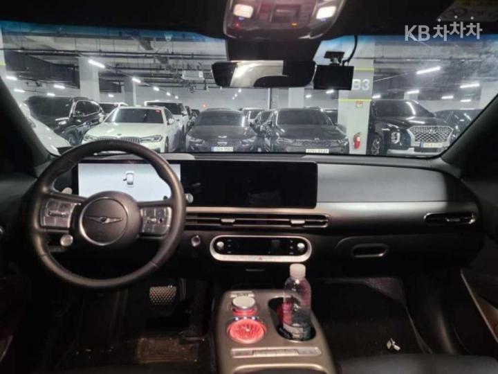 Genesis GV60 Standard 2WD Base Type 10