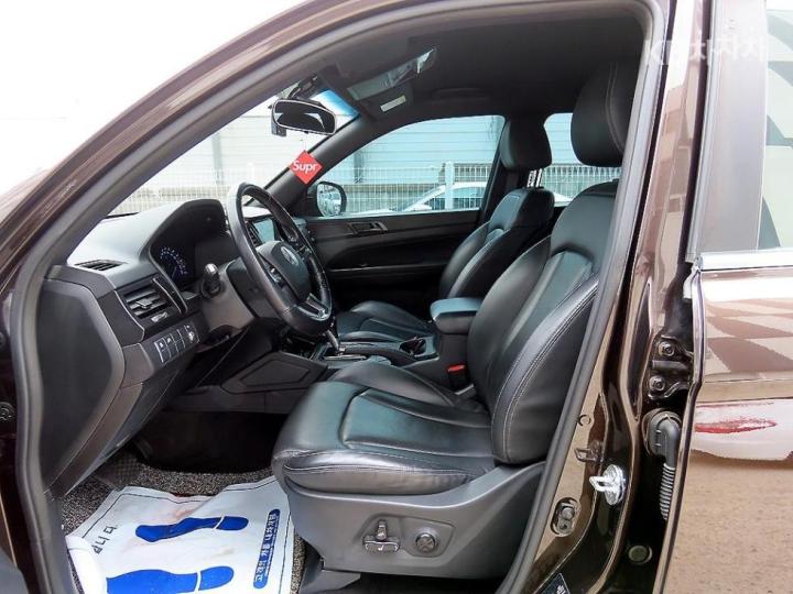 KG Mobility (Ssangyong) Rexton Sport Khan 2.2 Diesel Power Leaf 4WD Prestige 6