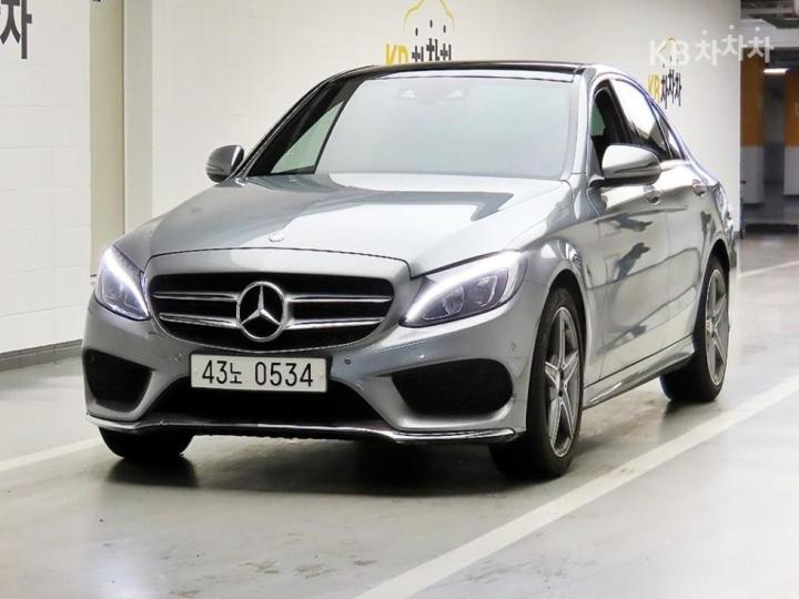 Mercedes-Benz C-Class C250 d 4MATIC 3