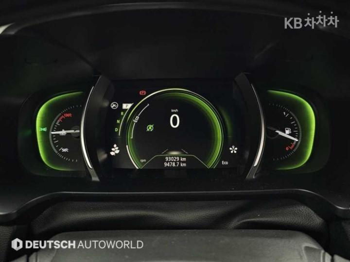 Renault SM6 1.6 TCe RE 9