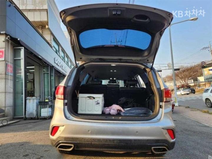 Hyundai Maxcruz Diesel e-VGT R2.2 2WD Exclusive 6