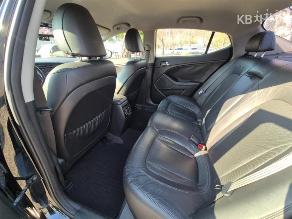 2011 - kia k5