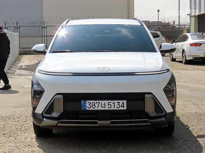 Hyundai Kona The SX2 1.6 Gasoline Turbo 2WD Premium 2