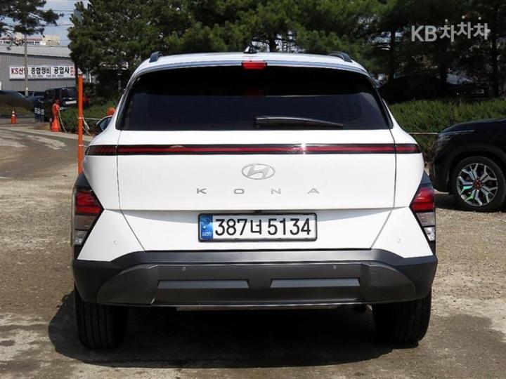 Hyundai Kona The SX2 1.6 Gasoline Turbo 2WD Premium 5