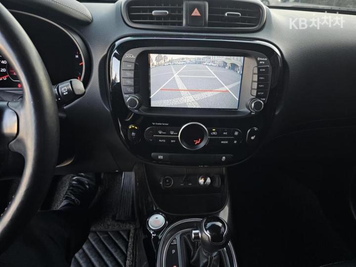 Kia Soul 1.6 GDi Prestige 10