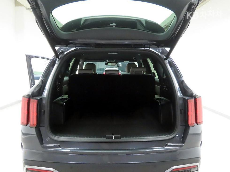 2022 - kia sorento