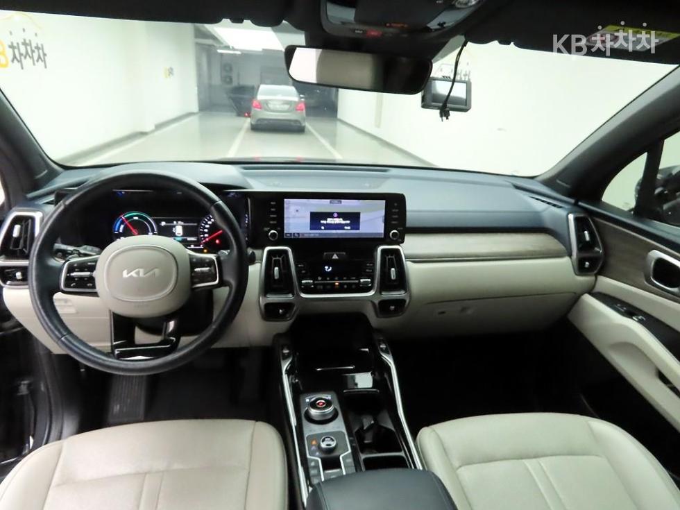 2022 - kia sorento
