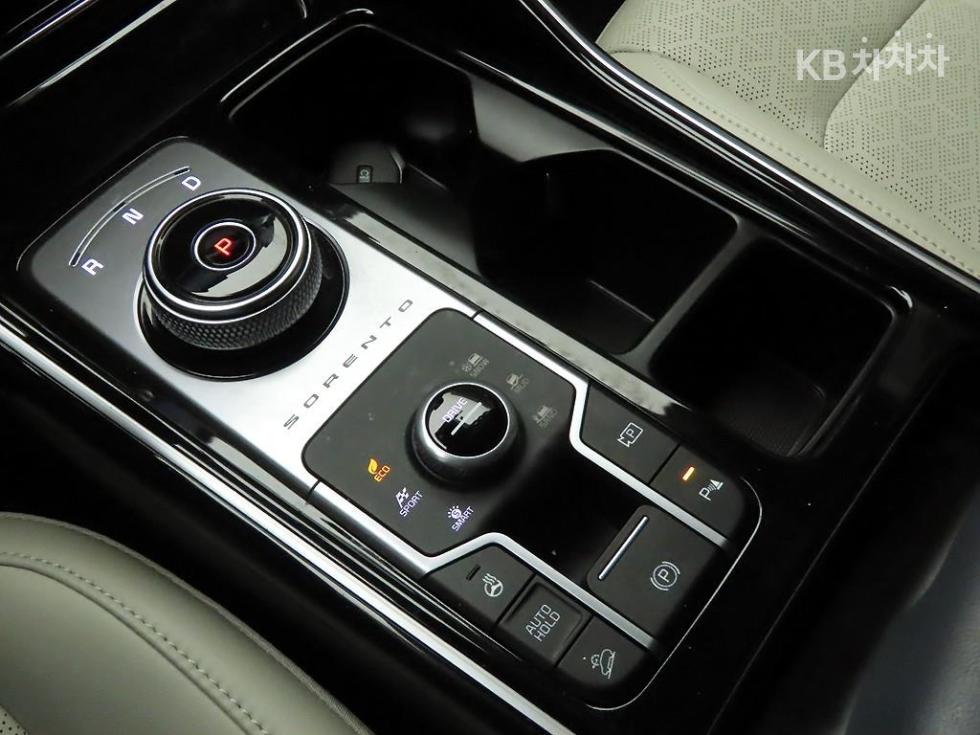 2022 - kia sorento