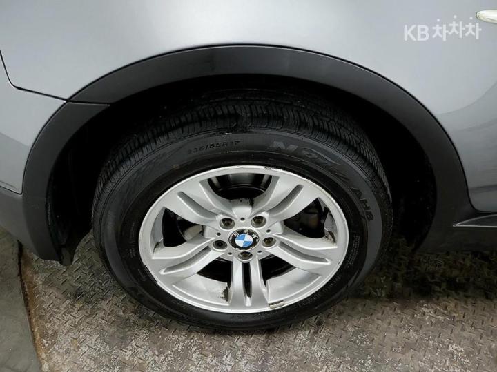 BMW X3 2.0d E83 8
