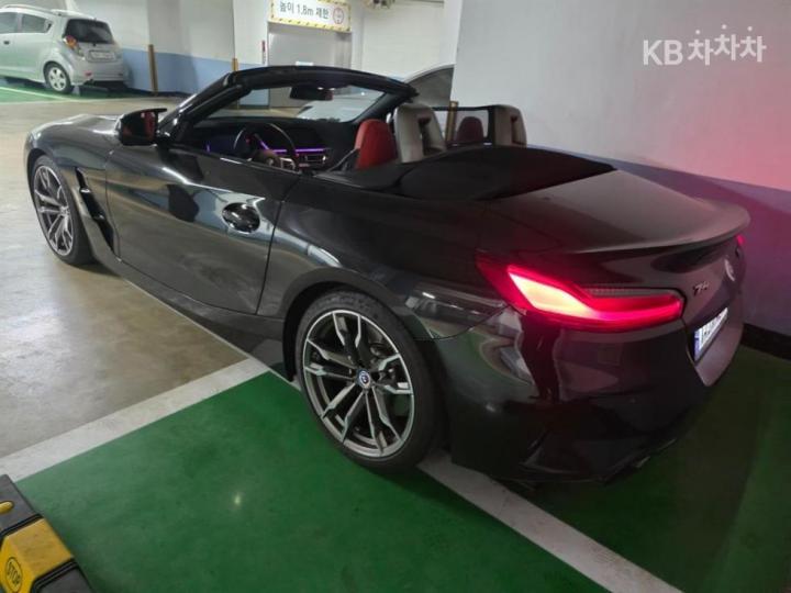 BMW Z4 M40i 5