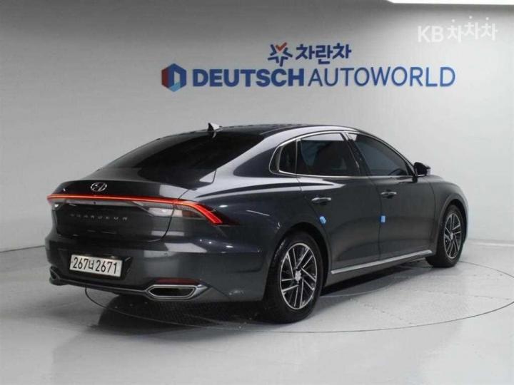 Hyundai Grandeur 2.5 Premium Choice 3