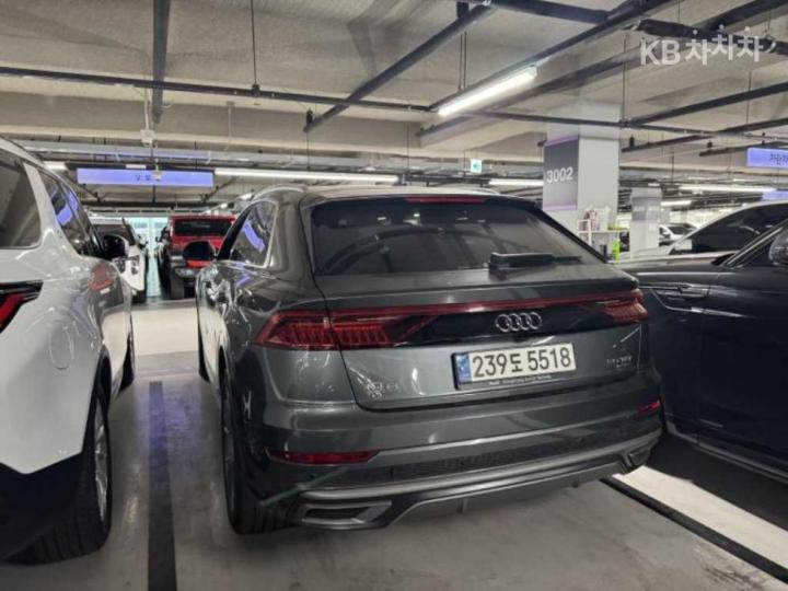 Audi Q8 3.0 50 TDI Quattro Premium 5