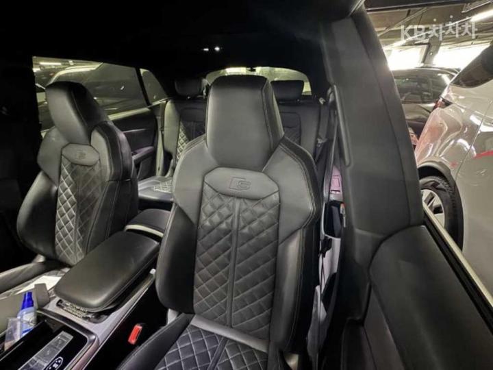 Audi Q8 3.0 50 TDI Quattro Premium 8