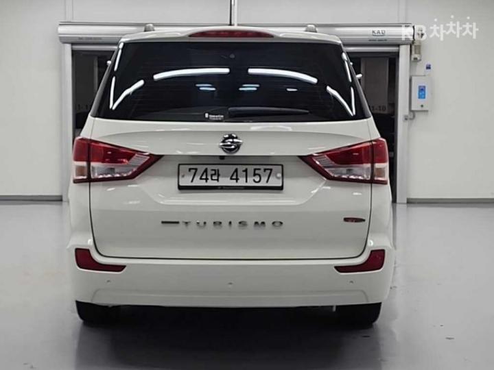 KG Mobility (Ssangyong) Korando Turismo 4WD TX 4