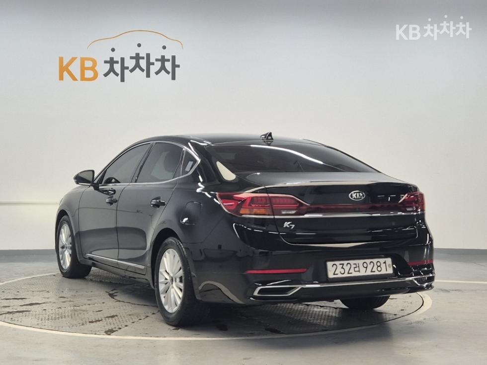 2020 - kia k7