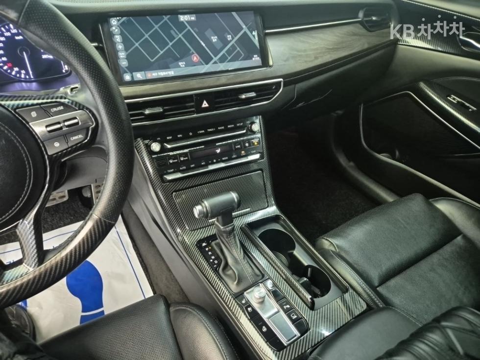 2020 - kia k7