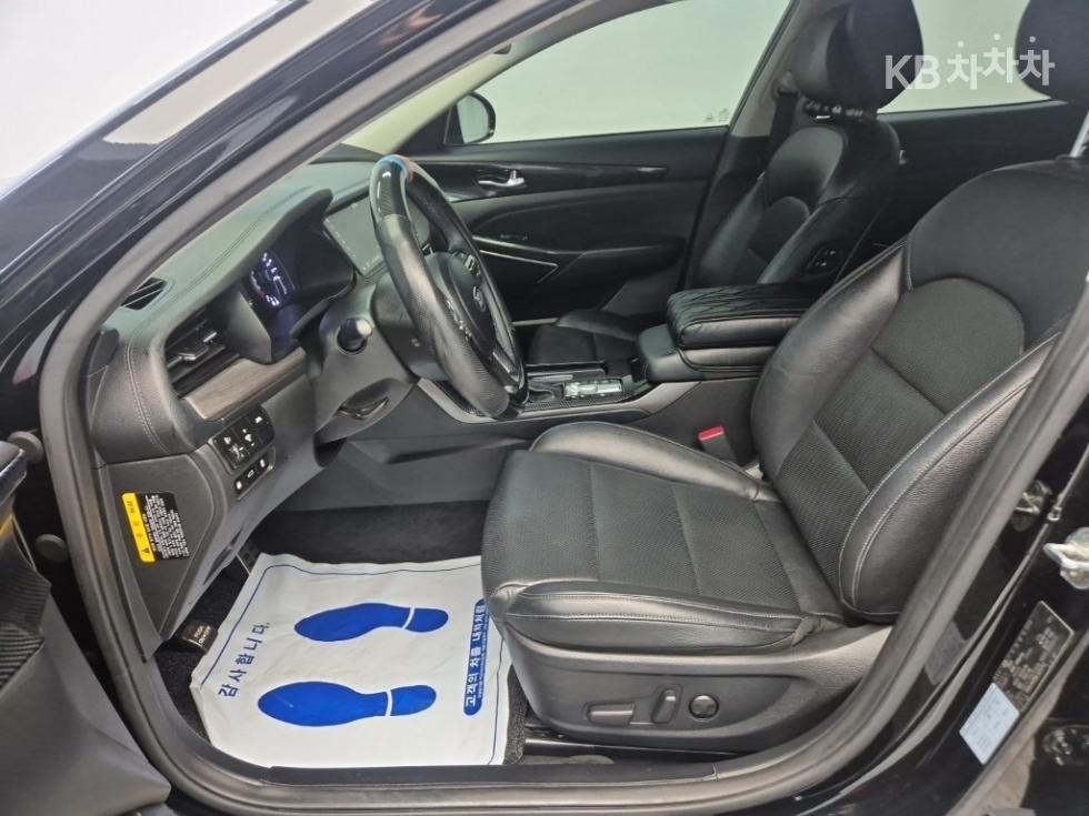 2020 - kia k7
