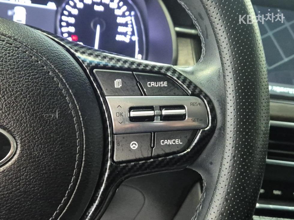 2020 - kia k7